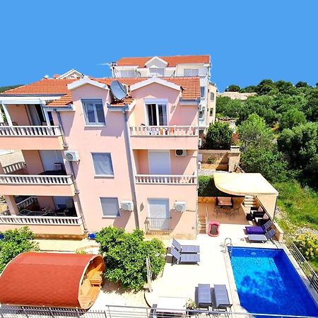 Villa Maja تروغير المظهر الخارجي الصورة